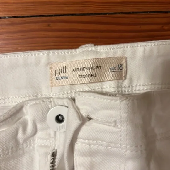 J.Jill Authentic Fit Cropped Jeans Size 18 - Picture 2 of 6